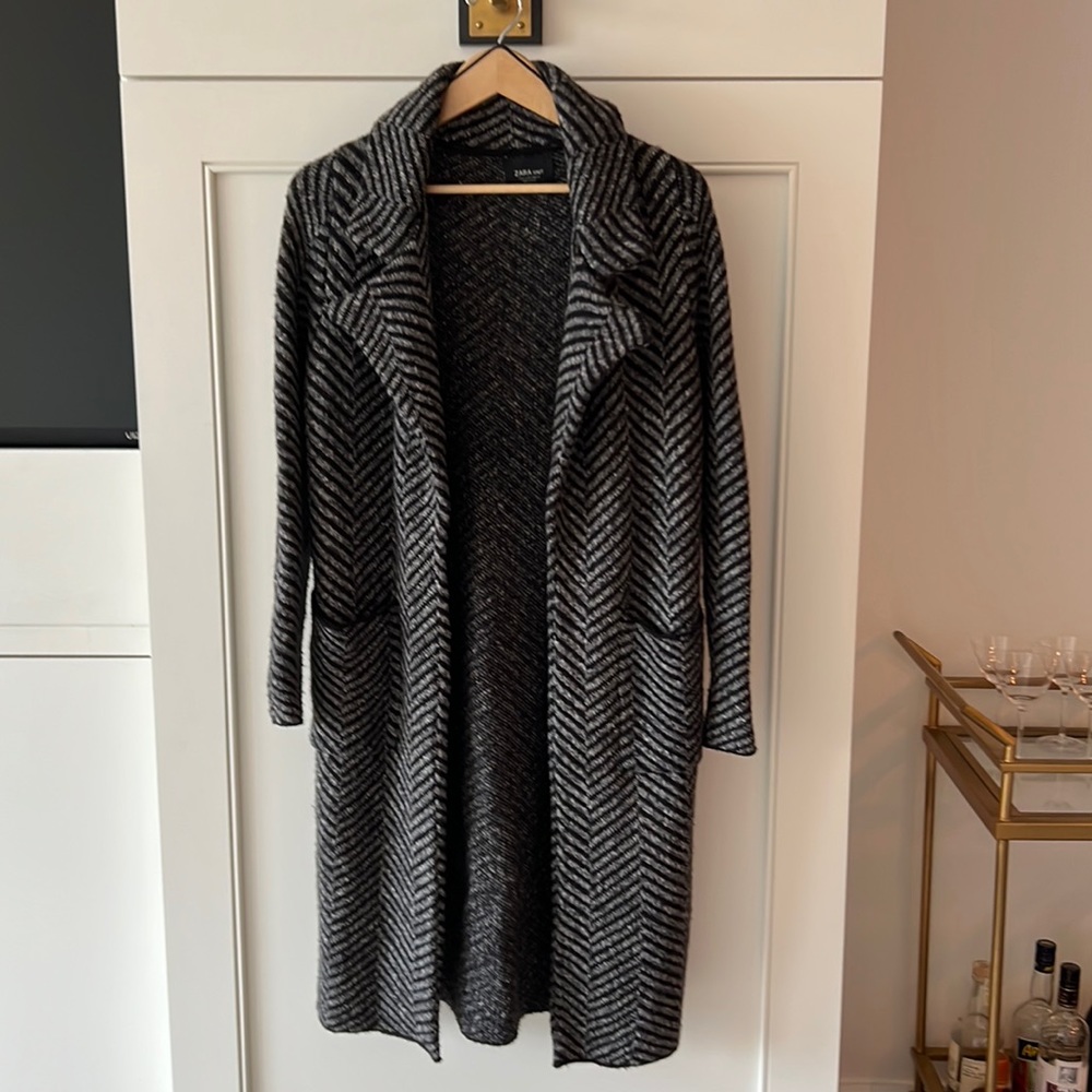 SOLD Zara knit sweater/coat. Fits size small, length below knee. Like new.